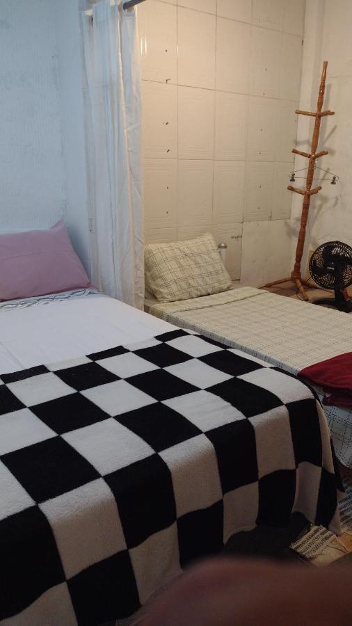 Hostel Sandra Армасан-душ-Бузіус Екстер'єр фото
