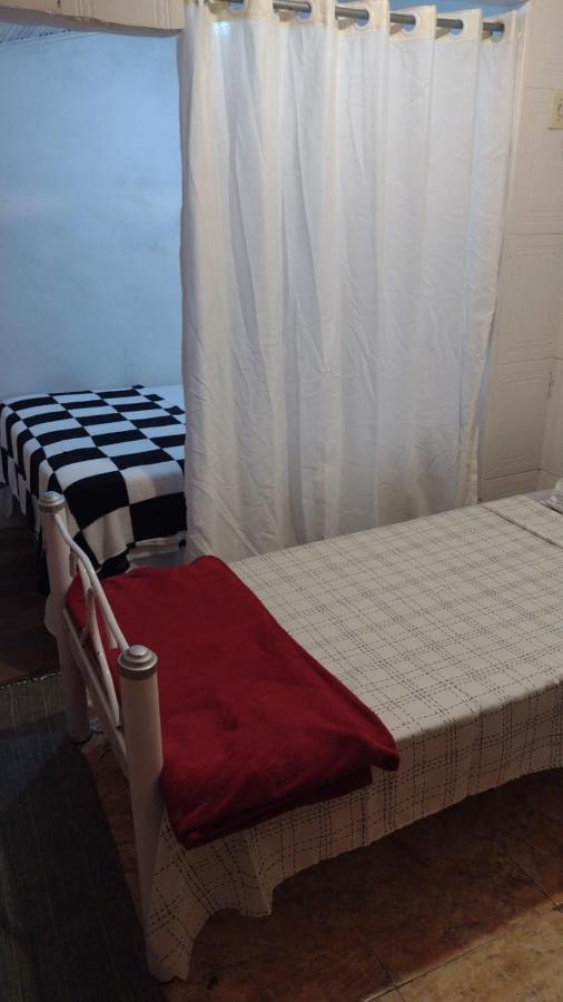 Hostel Sandra Армасан-душ-Бузіус Екстер'єр фото